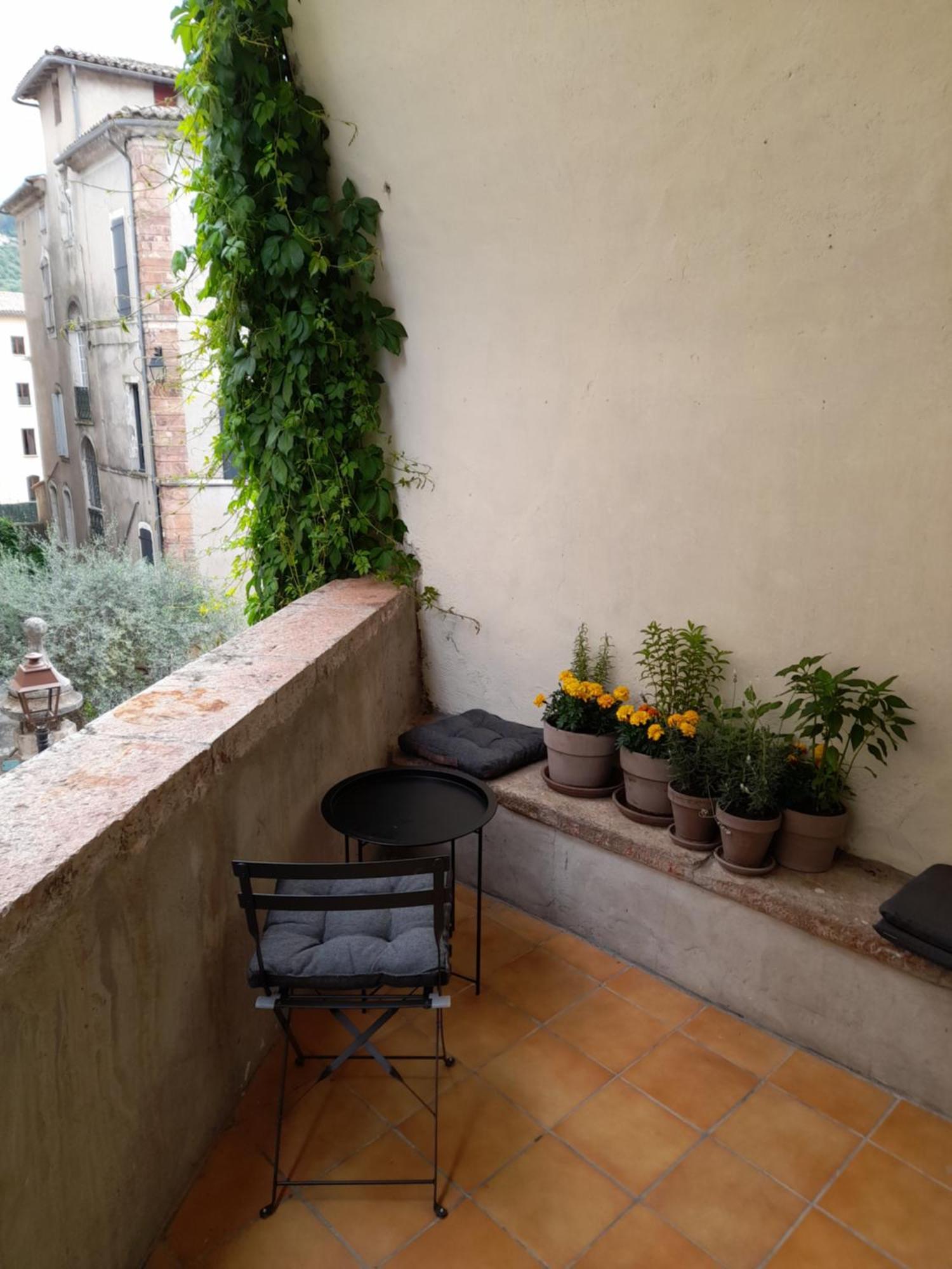 Bed and Breakfast La Tour De Pezene Anduze Esterno foto