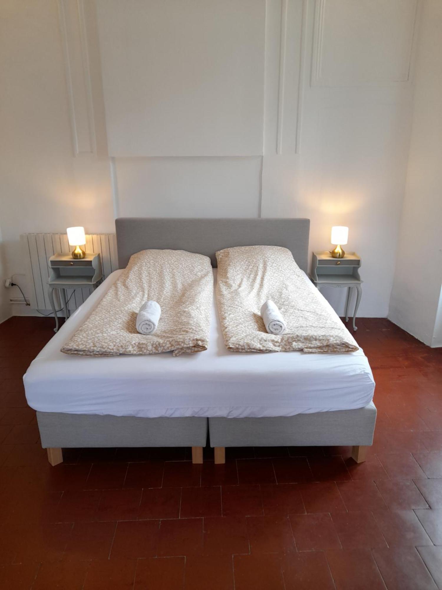 Bed and Breakfast La Tour De Pezene Anduze Camera foto